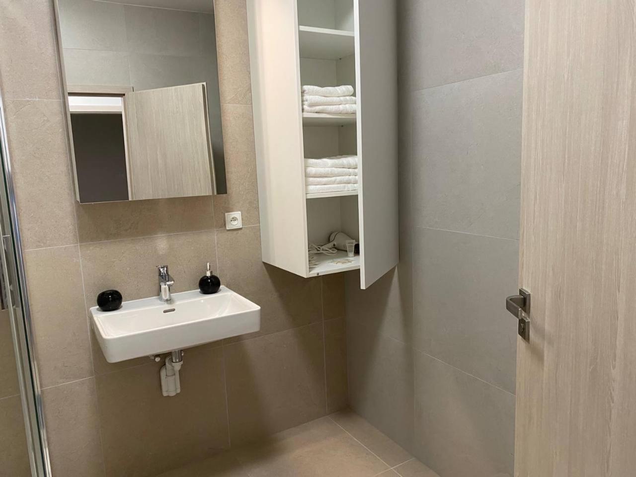 Apartament Perla Hradce 103 Hradec Králové Zewnętrze zdjęcie