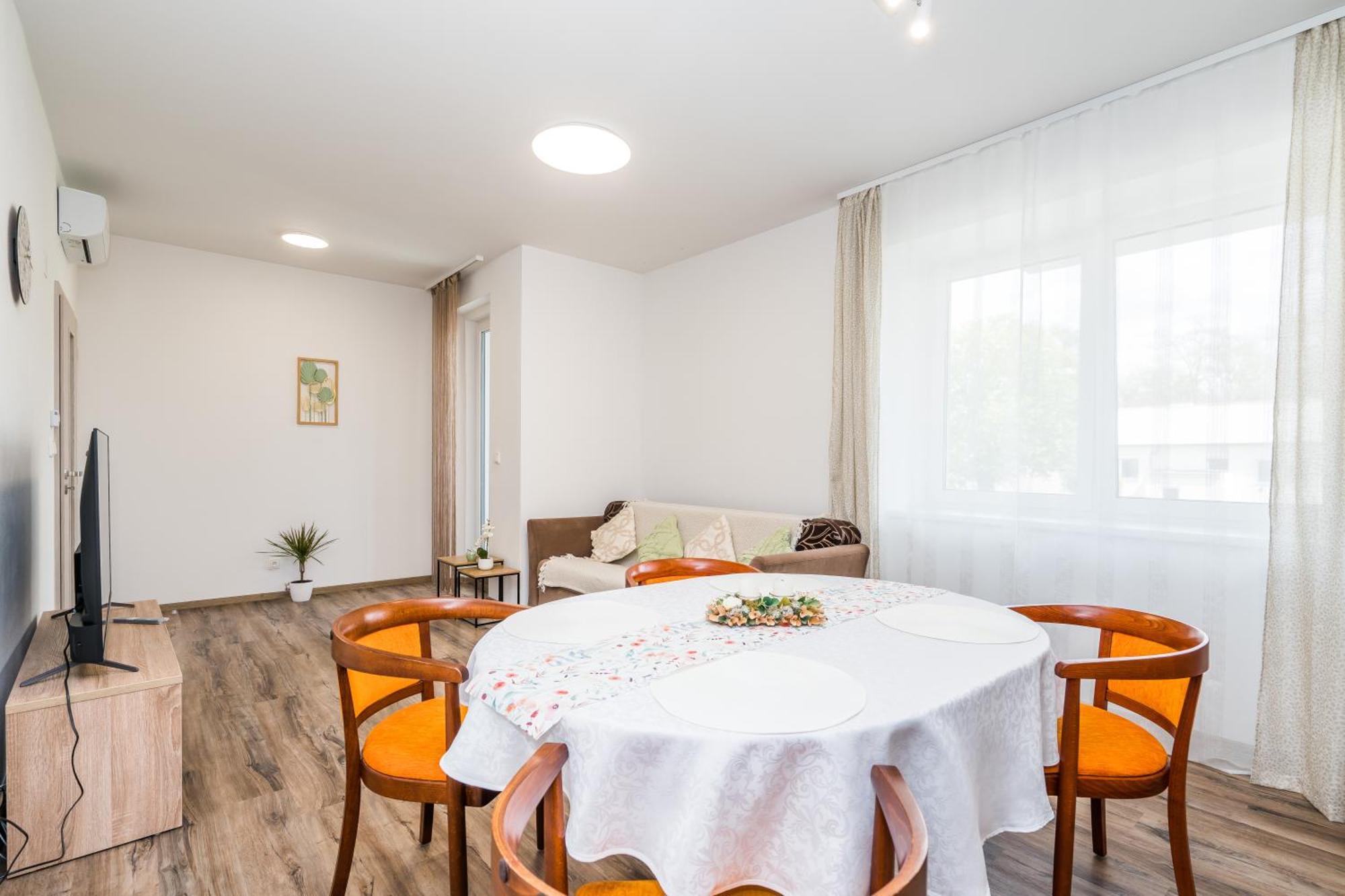 Apartament Perla Hradce 103 Hradec Králové Zewnętrze zdjęcie